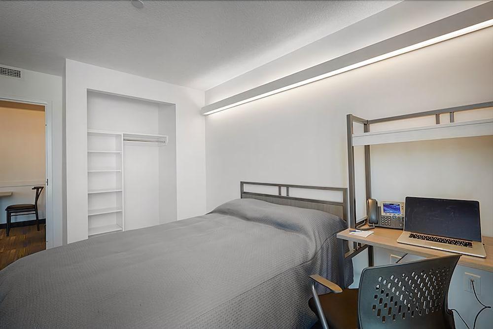 Residence & Conference Centre - Toronto Downtown Bagian luar foto